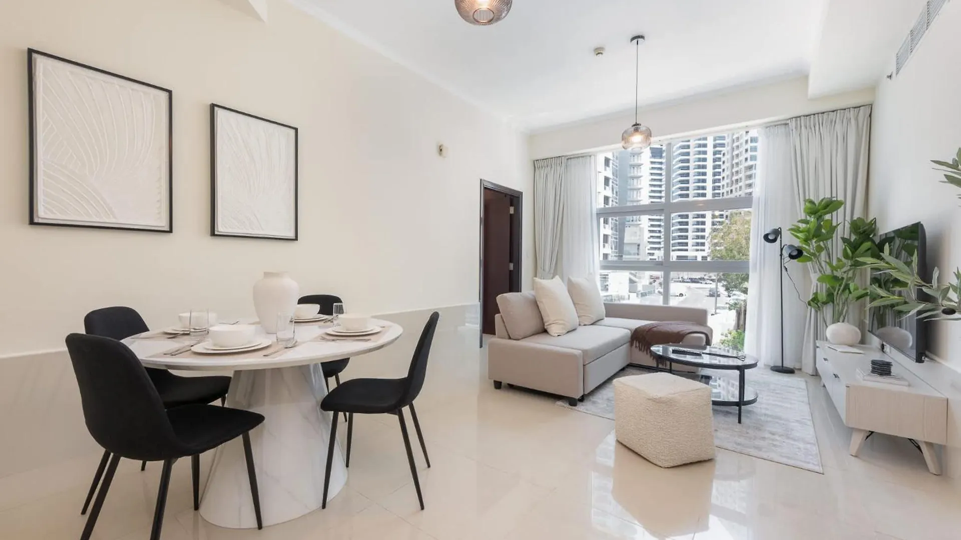 City Center And Cozy 1 Bedroom In Dec Tower 1 Dubai Verenigde Arabische Emiraten