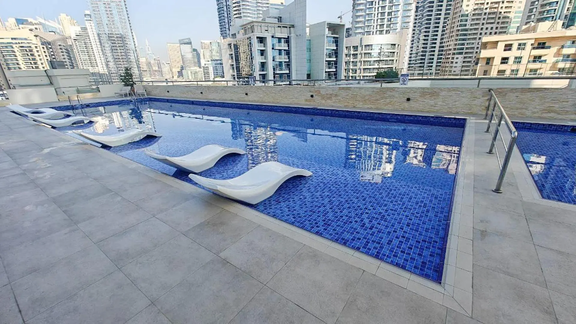 City Center And Cozy 1 Bedroom In Dec Tower 1 Dubai Verenigde Arabische Emiraten