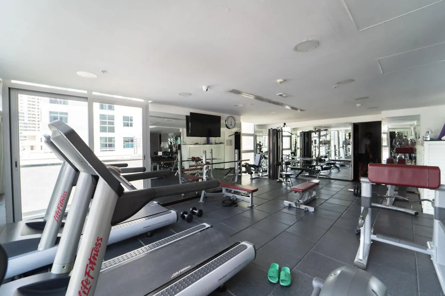 City Center And Cozy 1 Bedroom In Dec Tower 1 Dubai 0*,  United Arab Emirates